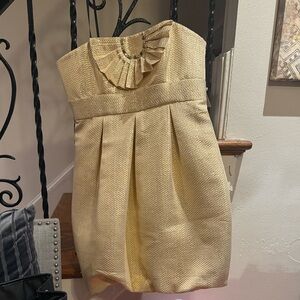 Laundry by Shelli Segal Elegant Gold mini strapless Dress